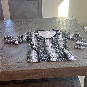 Boston Proper Monochrome Snakeskin Top